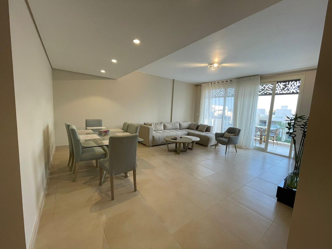 WhatsApp Image 2025-12-04 at 4.01