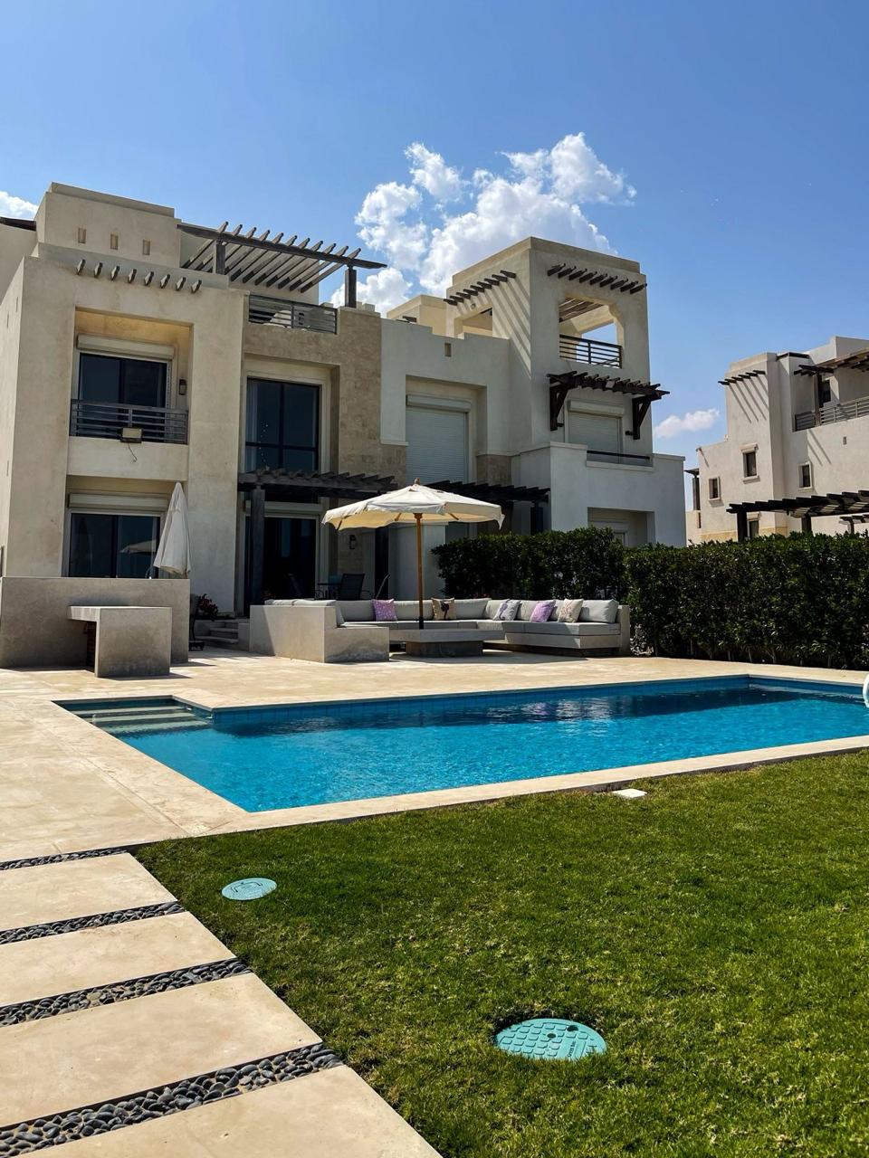 WhatsApp Image 2025-12-04 at 4.01